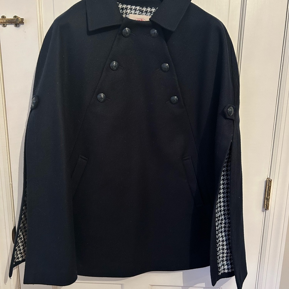 Brooks Brothers Classic Like New Women's Navy Cape ~ Size Large (Rare Find!)